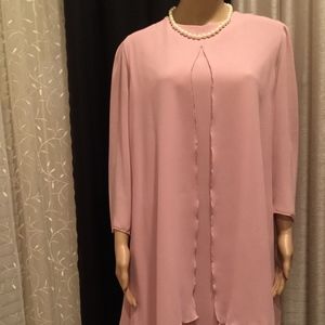 Patra dress, Size 18, Mauve Pink Color.